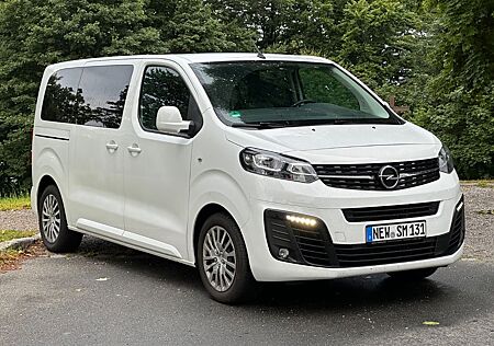Opel Zafira Life / Vivaro Kombi M 9-Sitzer AHK Navi