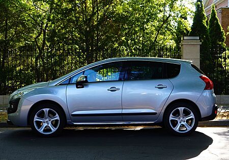 Peugeot 3008 Platinum AUT*SHZ*PANO*LEDER*PDC*HUD*JBL*XEN