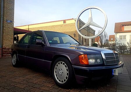 Mercedes-Benz 190 E W201 2.3 Bornit,Karo,5-Gang,LPG,Schiebed.