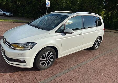 VW Touran Volkswagen 2.0 TDI SCR DSG ACTIVE ACTIVE