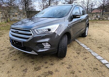 Ford Kuga 1,5 EcoBoost 4x2 110kW COOL & CONNECT C...