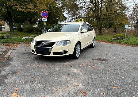 VW Passat Variant Volkswagen Passat TAXI 1.Hand TÜV NEU R-Line sehr gepflegt