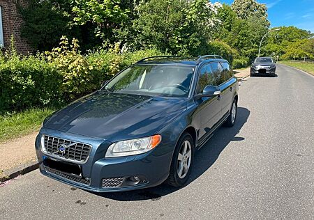 Volvo V70 D5 AWD Kinetic Geartronic Kinetic