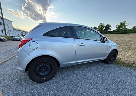 Opel Corsa TÜV bis 09.2026