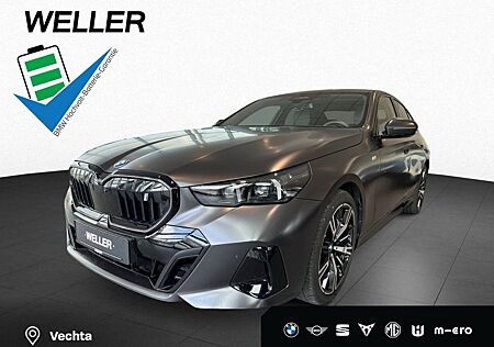 BMW i5 eDrive40 M Sport HUD RFK 360° Ad.LED B/W AHK