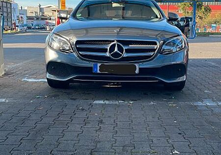 Mercedes-Benz E 350 d T AVANTGARDE Autom. AVANTGARDE