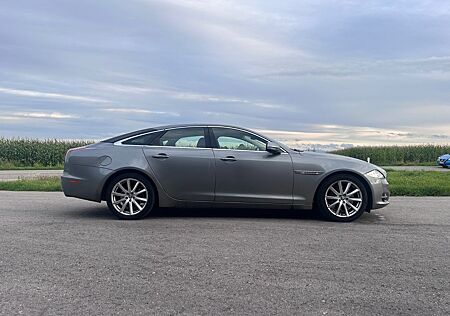 Jaguar XJ Premium Luxury 3.0 V6 Diesel S Premium Luxury