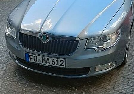Skoda Superb 2.0 TDI 125kW DSG Ambition Combi Ambition
