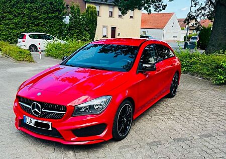 Mercedes-Benz CLA 200 Shooting Brake AMG Line Shoo...