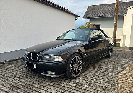 BMW 320i Cabrio M Paket