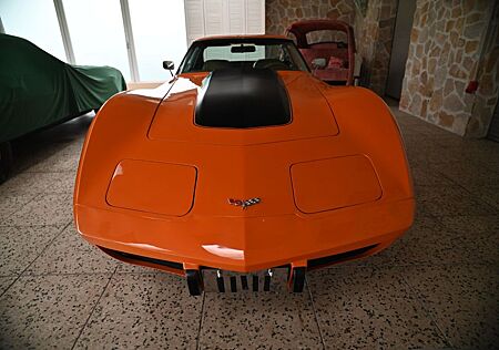 Chevrolet C3 Corvette gepflegter Zustand, V8 Sound, Genuss-Auto