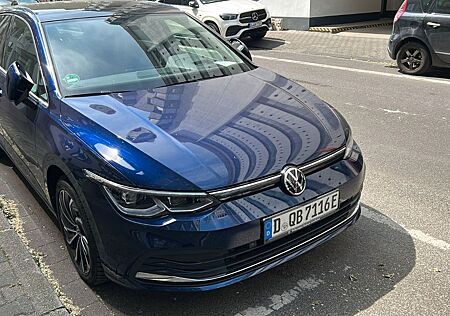VW Golf Volkswagen 1.5 Scheckheft/Hybrid/