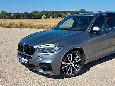 BMW X5 M50d-LED-HUD-Digitalcockpit-Android-Apple-Top