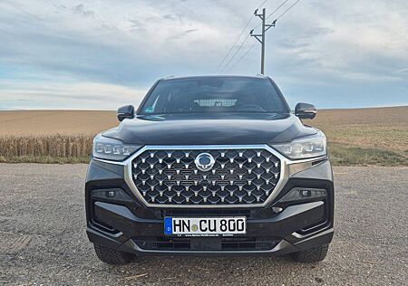 SsangYong Rexton 2.2 Diesel e-XDi 220 Sapphire 4WD AT Anh.