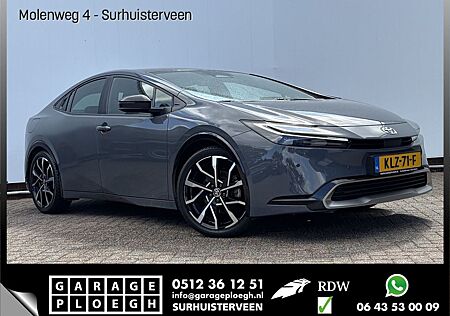 Toyota Prius 2.0 Plug-in Executive Carplay Pano.dak Sto