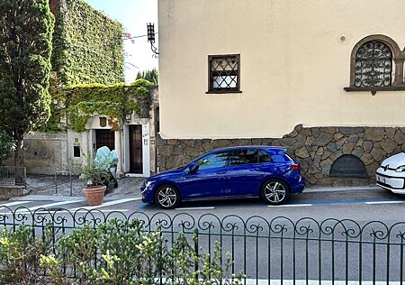 VW Golf Volkswagen 2.0 TDI 110kW DSG R-Line Harman Kardon