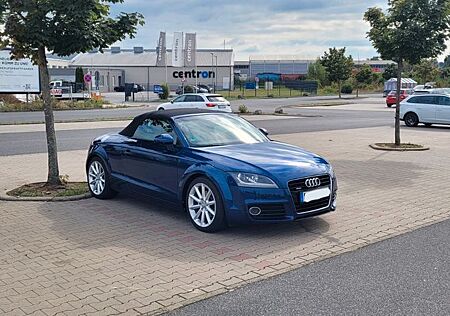 Audi TT Roadster 2.0 TDI quattro -