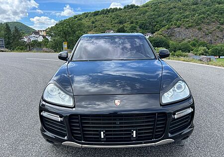 Porsche Cayenne GTS