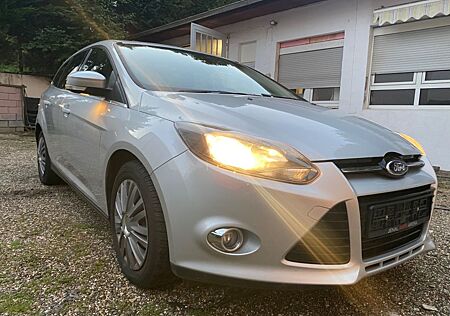 Ford Focus 1,6TDCi 85kW DPF Titanium Turnier Titanium