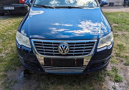 VW Passat Variant Volkswagen 2.0 FSI Sportline Variant Spo...