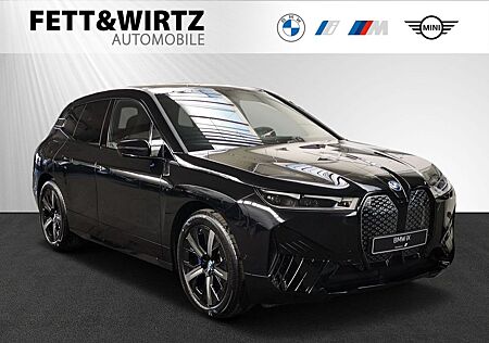BMW iX xDrive40 AHK|PanoSkyLounge|HarmanKardon