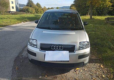 Audi A2 1.4 -