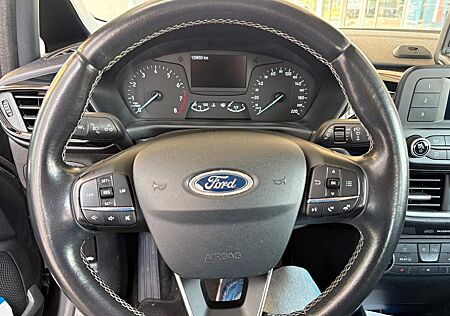 Ford Fiesta 1,0 48kW S/S Celebration Celebration