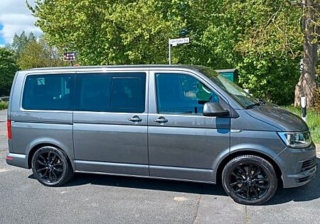 VW T6 Multivan Volkswagen 2,0TDI DSG Alcantara Sthzg