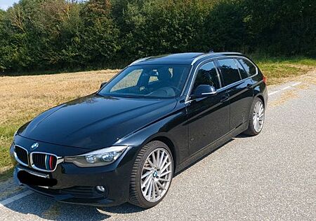 BMW 318d Touring Luxury Line Luxury Line