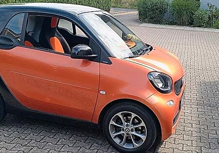 Smart ForTwo Passion, PANO, SHZ, KLIMAAUTOMATIK, WENIG KM!!!