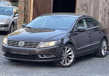 VW Passat CC Volkswagen 2,0 TDI DSG