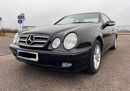 Mercedes-Benz CLK 200 KOMPRESSOR ELEGANCE Automatik XENON