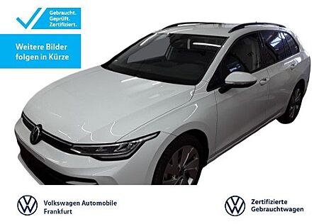 VW Golf Volkswagen VIII Variant 1.5 TSI Life LED Heckleuchten