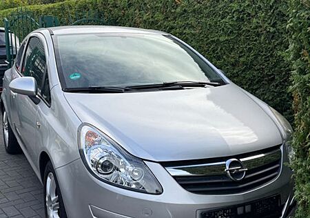 Opel Corsa 1.2 Twinport Edition Easytronic Edition