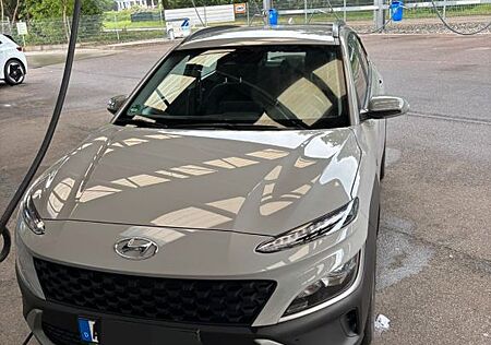 Hyundai Kona 1.0 T-GDI 48V-Hybrid Trend iMT Trend