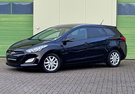 Hyundai i30 cw Trend/Alu/SHZG/Klima/EFH/ZV