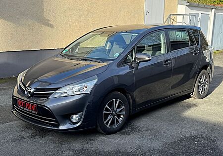 Toyota Verso SkyView Edition 1.6-Liter