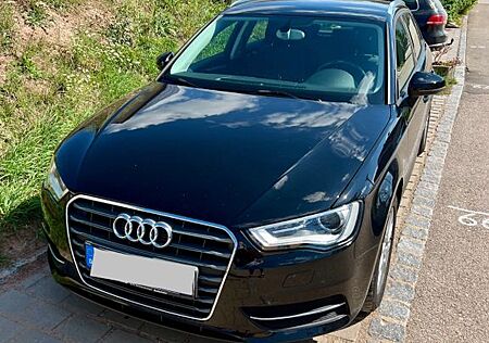 Audi A3 2.0 TDI Ambiente Sportback Ambiente