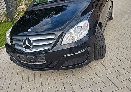 Mercedes-Benz B 180 CDI -