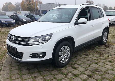 VW Tiguan Volkswagen Sport & Style Xenon Klima PDC