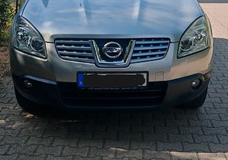 Nissan Qashqai 1.6 Visia Visia