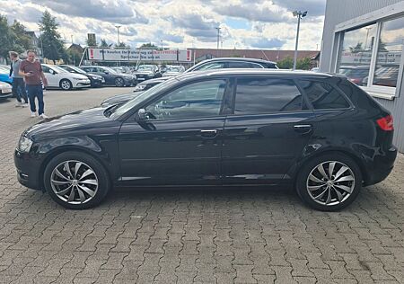 Audi A3 1.6 TDI 105 PS Ambiente Sportback, AGR NEU !