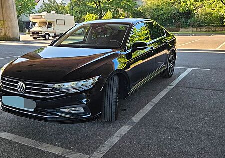 VW Passat Volkswagen 1.5 TSI OPF Business 8 Bereifung