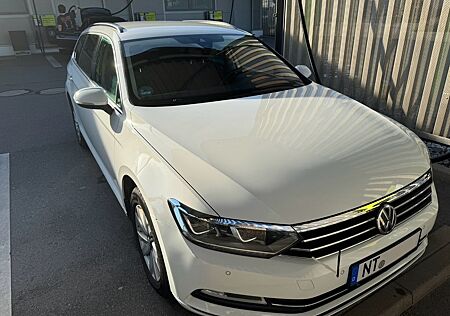 VW Passat Variant Volkswagen 2.0 TDI DSG Comfortline Varia...