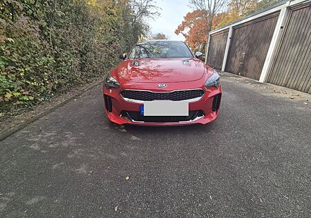 Kia Stinger 3.3 T-GDI AWD GT GT Bastucks