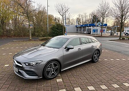 Mercedes-Benz CLA 200 Shooting Brake -