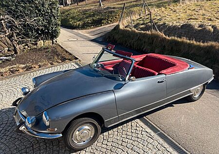 Citroën DS 21 Cabriolet Umbau