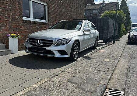 Mercedes-Benz C 180 T Aut. Avantgarde PANO TOTW KAM NAVI