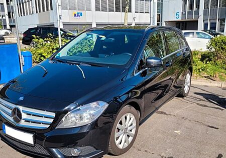 Mercedes-Benz B 180 Autotronic - B-Klasse