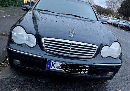 Mercedes-Benz C 200 KOMPRESSOR CLASSIC Classic